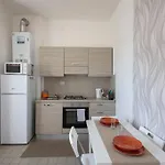 Vicino Ospedale Con Self Check-in Apartment